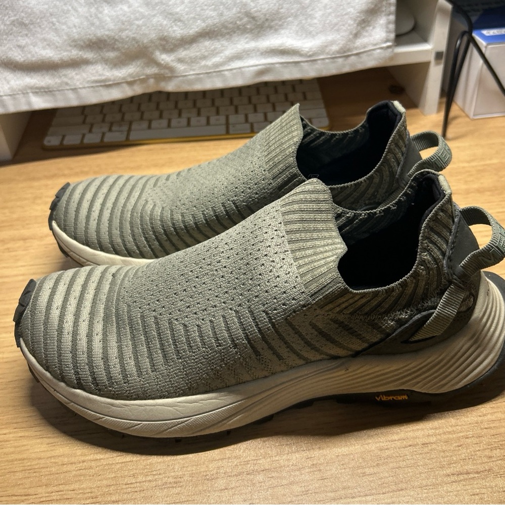 Merrell Women's Olive and Black Slip-On Sneakers